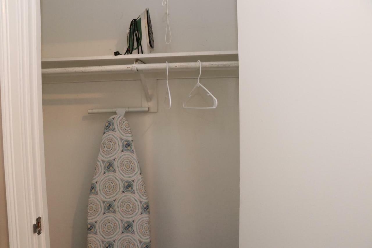 Cozy Downtown Studio, #45 Apartment *