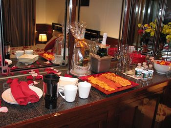 Hotel Royalton Suites 3*