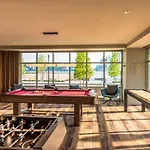 Global Luxury East Apartment *