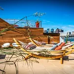 Apartment Global Luxury East Boston