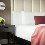 Commonwealth 5* Boston