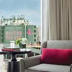 Hotel Commonwealth Boston