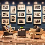 Omni At The Seaport Hotel 4*