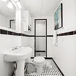 Apartment Cozy Up In 5br Near Charming Oak Square *