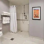 Hyatt Place Boston/seaport District Hotel 3*
