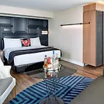 W 4*
