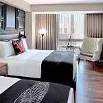 Hotel W 4*