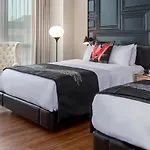 Hotel W
