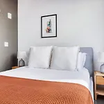 East Cambridge 1br W Wd Gym Nr Lechmere T Bos-863 *