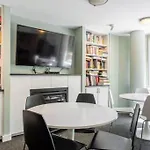 Backbay Center Lux 2Br 2Ba Condo