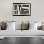 Spacious Beacon Hill 1Br Wviews Gym Bos-498
