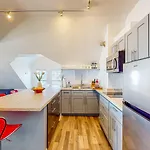 3Br Victorian Getaway With Loft, Near The Bay *
