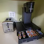 2 Bedroom Condo Close To Boston And Cambridge With Free Parkings