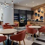 Hyatt Place Boston/seaport District Hotel
