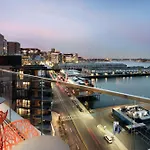 Hyatt Place Boston/seaport District 3* Boston
