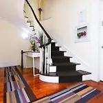 Charming & Stylish Studio On Beacon Hill #9