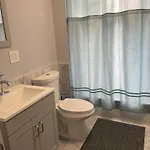 Luxury 2 Bedroom Private Apartment Boston