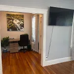 Apartment Luxury 2 Bedroom Private *