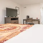 The - Multiple Floorplans Apartment Boston