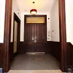 Stylish Studio On Newbury Street, #10