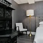 Centrally Located Stay In Boston\'S Bay