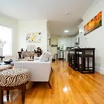 14a-elegant, Newly Renovated In *