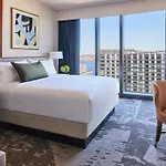 Omni At The Seaport 4*