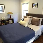 Holiday home Park-side In Jamaica Plain *
