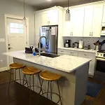 Holiday home Park-side In Jamaica Plain *