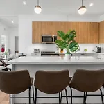 Luxury Furnished Apartment Near Logan Airport