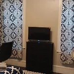 Homestay In Fields Corner Area - 30 Days M *