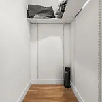 Apartment Furnished Near Logan Airport *