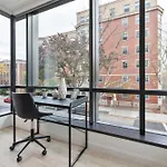 Private Apt With Kitchen & Gym