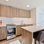 Lux With Sky Terrace And Gym Boston