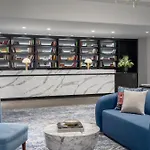 Commonwealth Hotel