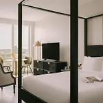 Sonder By Marriott Bonvoy Pierce Boston Apartments Fenway