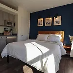 Good Hotels Boston