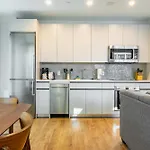 Apartment Full Private Downtown Seaport