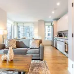 Apartment Full Private Downtown Seaport Boston