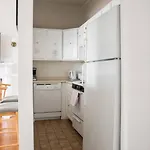 Chic Fenway 1b Perfect Location Apartment *
