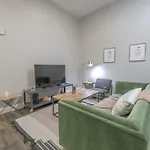 Boston Common Loft With Washer Dryer