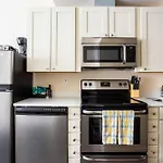 Center Of Boston Studio Pet Friendly Laundry