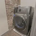 Elegant 2 Bedroom Prime Location