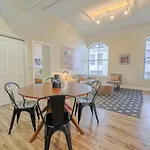 Apartment Airy 2br In Fidi Walk Anywhere *