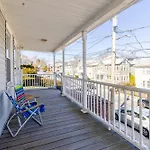 Private Charming Room #A