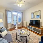 2 Bed, In Unit Laundry, College, Balcony Apartment Boston
