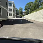 Large Luxury Apartment Near Boston Train