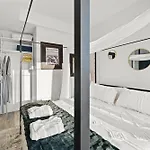 The Splendid One-Bedroom Sanctuary In The Boston