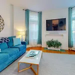 Renovated 1bed, Steps To Mbta, Shops & Restaurants