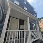 Esjacpe Guest House 2